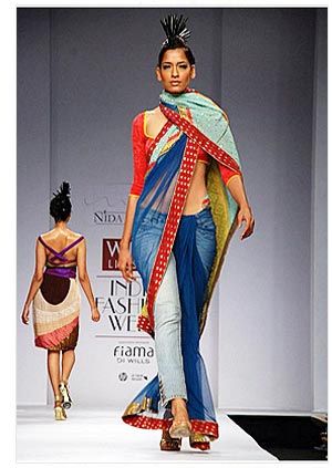 Saree With Jeans, Saree Pants, Saree With Pants, New Sarees, Indowestern Saree, Sari Gown, Sari Designs, Latest Indian Fashion Trends, Saree Drapes