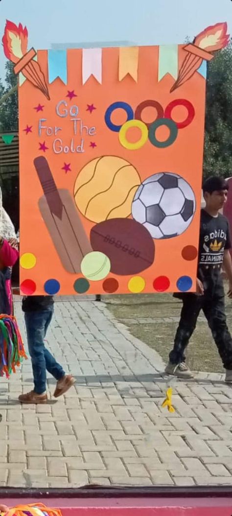 Sport Gala Decoration, Sport Day Decoration Ideas For School, Sports Day Poster School Drawing, Placards Ideas For School, Sports Gala Decoration Ideas For School, Sports Gala Decoration Ideas, Sports Board Decoration Ideas, Sports Day Preschool, Sports Day Decoration Ideas Preschool