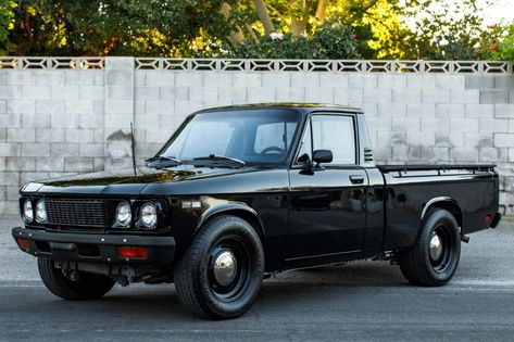 Chevrolet Luv, Chevy Luv, V10 Engine, Farm Trucks, Mini Trucks, Work Truck, Steel Wheels, Air Conditioning System, Low Rider