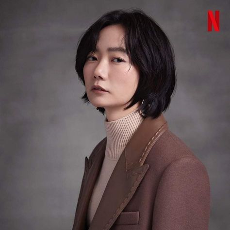 Bae Doona Netflix 27.12.2021 #netflixkorea The Silent Sea, Bae Doona, Professional Headshots Women, Blue Exorcist Anime, Headshots Women, Korean Drama Movies, Kim Sun, Bae Suzy, Headshots Professional