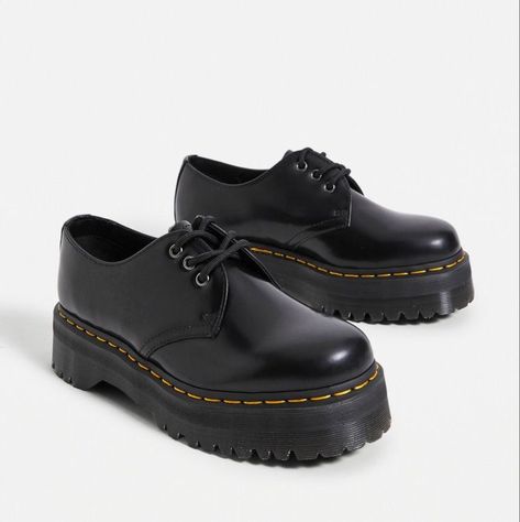 Clothes Png Shoes, 8053 Quad, Shoes Png, 80s Shoes, Dr Shoes, Black Polish, Shoe Black, Aesthetic Shoes, School Shoes