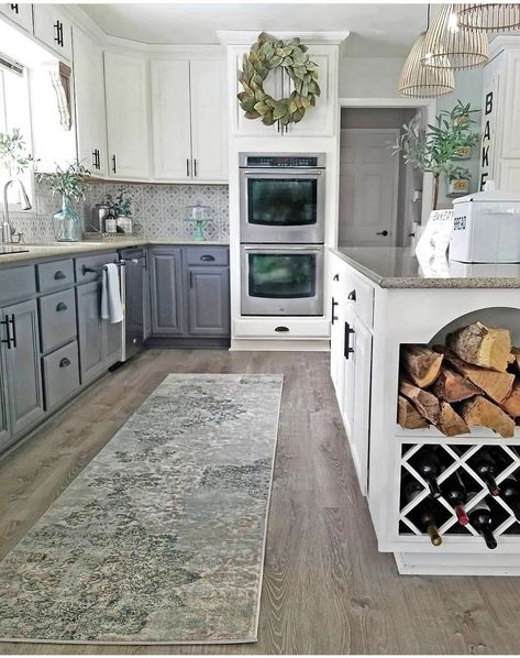 Grey Wood Floors Kitchen, Grey Kitchen Floor, Grey Wood Floors, Wood Floor Kitchen, Classic Kitchen, Wood Look Tile, Grey Flooring, Grey Kitchens, Stunning Kitchens