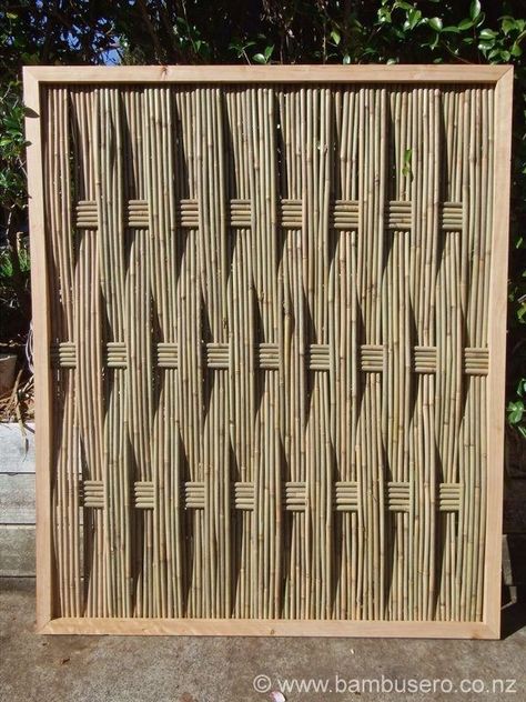 Bamboo Garden Fences, Bamboo Fencing, Bamboo Diy, Bamboo Building, Fence Gate Design, Bamboo Screening, Bamboo House Design, Bamboo Panels, Bamboo Structure