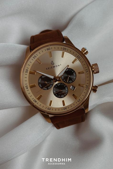 Men watch in classy style and elegant vibe great for groomsman Men Advice, Brown Watch Men, Luxury Gifts For Men, Fancy Watches, Timeless Watches, Brown Watches, Brown Leather Watch, Men's Watches Luxury, Mens Watches Leather