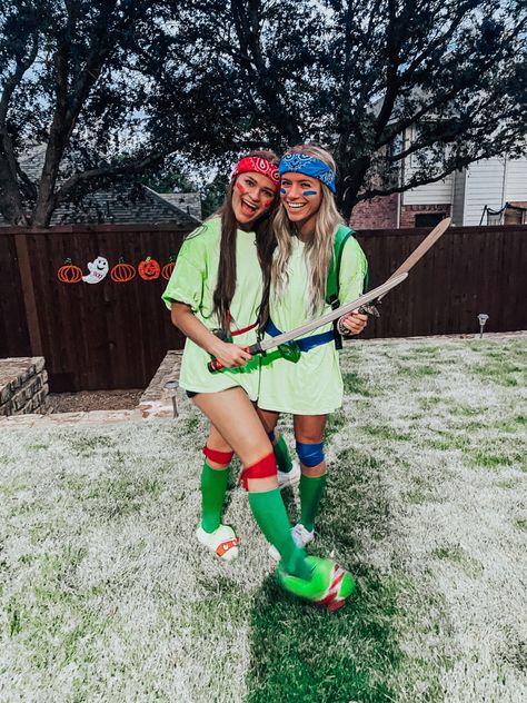 Teenage Ninja Turtle Costume, Teenage Mutant Ninja Turtles Costume For Women, Teenage Mutant Ninja Turtles Costume Teen Girl, Ninja Turtle Couples Costume, Ninja Turtle Costume Ideas, Ninja Turtles Costume Women's, Sister Halloween Costumes Teenage, Cute Ninja Turtle Costume, Ninja Turtle Diy Costume