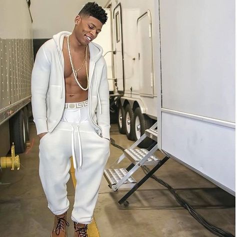 Yass my babyboy❤👑 @yazzthegreatest #teamyazz #yazzets #yazzaddy #ytg #yazzsdarlings #kingyazz #brysheregray #hakeemlyon Empire Hakeem, Hakeem Lyon, Boo Boo Kitty, Bryshere Gray, Black Celebrity News, Bae Goals, Black Actors, Cute Black Guys, Tv Music