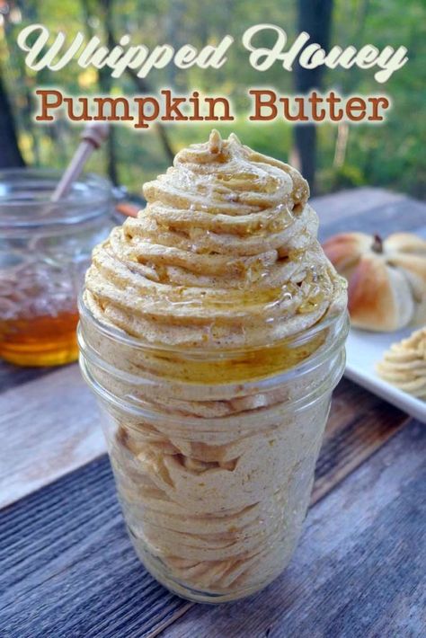 Serve Whipped Honey Pumpkin Butter on Thanksgiving for plenty of happy smiles! #pumpkinbutter #thanksgivingrecipe #honeybutter #honeypumpkin #flavoredbutter Homemade Food Gifts In A Jar, Pumpkin Butter Recipe, Flavored Butter Recipes, Butter Recipes Homemade, Flavored Butters, Whipped Pumpkin, Butter Making, Whipped Honey, Baked Sweet Potatoes