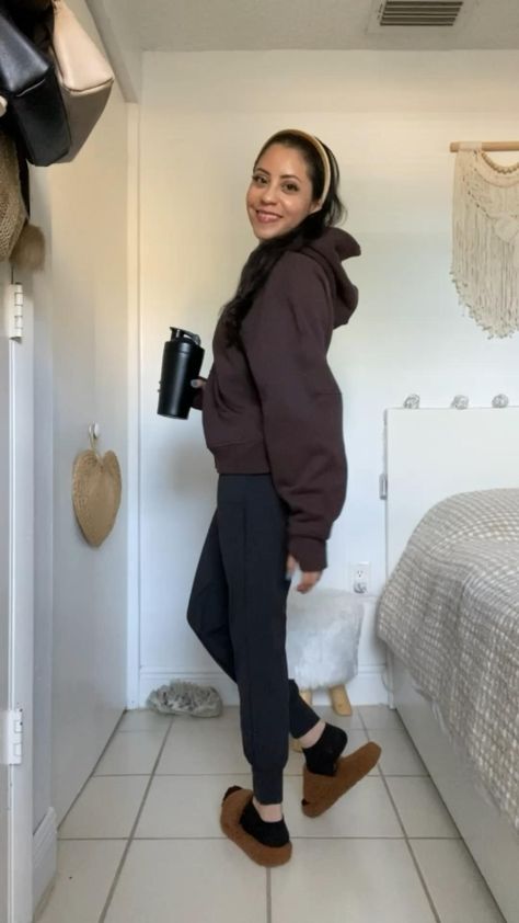 #winter #haul #outfitideas #neutralstyle #thatgirl #explore
Try on clothing haul reels, basic essentials amazon, comfy casual, lazy day outfit, casual chic style, easy winter outfit, lounge wear, neutral style, travel wardrobe, amazon finds, get dressed with me, neutral outfit inspo, clothing essentials, casual outfit inspo