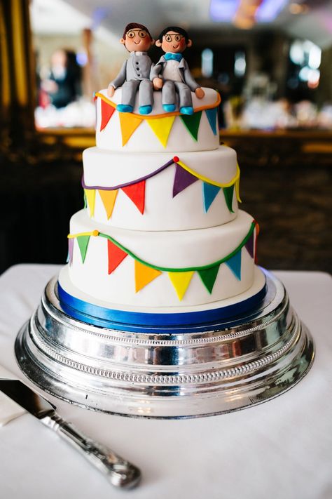 Lgbt Wedding Cakes, Rainbow Centerpiece, Gay Wedding Cakes, Rainbow Bouquet, Coast Of Ireland, Festival Theme, Lgbt Wedding, Irish Wedding, Gay Wedding