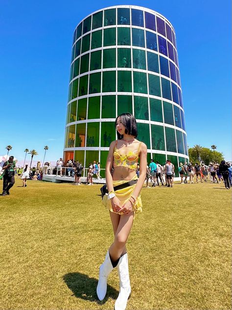 Coachella outfit idea, orange outfit idea, yellow outfit idea, concert outfit idea, Coachella outfit Yellow Festival Outfit, Coachella Outfit Emma Chamberlain, Yellow Coachella Outfit, Yellow Rave Outfit, Coachella Pose Ideas, Emma Chamberlain Coachella 2019, Outfit Coachella, Coachella Beachwear Cover-up, Outfit Pink