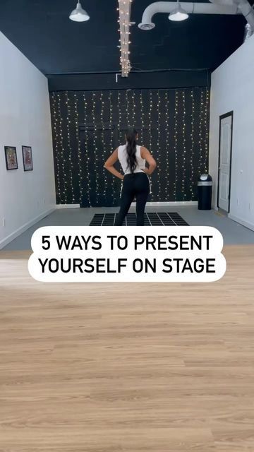 BQG | The Pageant Resource on Instagram: "5 Ways to Present Yourself on Stage 👠✨ w/ @crownboundpageantconsulting “Starting off strong sets the tone for your performance. If you begin your swimsuit or evening gown walk with a boring, confidence lacking entrance, you’ve done two things. 👎 Bored the judges 👎 Set the tone for a dry performance The key is to bring the heat from START TO FINISH 🔥 That means MENTALLY AND ACTIVELY.” @crownboundpageantconsulting #BQG #pageantresource #beautypageant #pageant #pageants #missearthusa #pageantgirl #pageantqueen #missusa #missworld #missuniverse #pageantlife #pageanttips #missearth #pageantcoach" Pageant Must Haves, Pageant Poses On Stage, Pageant Tips For Beginners, Pageant Walk Tutorial, Sports Attire For Pageant, Pageant Walk, Pageant Swimsuit, Pageant Prep, Pageant Tips