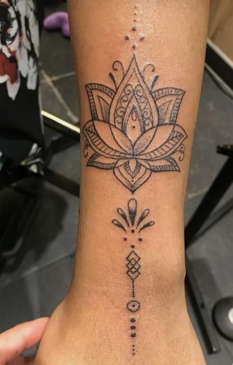 #CoolTattoos #TattooArt #InkMaster #TattooDesigns #InkedUp #TattooLovers #InkInspiration #TattooIdeas #CreativeInk #TattooStyle Forearm Tattoo Women Sleeve Mandala, Lotus Mandala Tattoo Forearm, Forearm Mandala Tattoo Women, Mandala Forearm Tattoo For Women, Mandala Wrist Tattoos For Women, Pretty Leg Tattoos For Women, Male Wrist Tattoos, Pretty Forearm Tattoos For Women, Top Of Forearm Tattoo