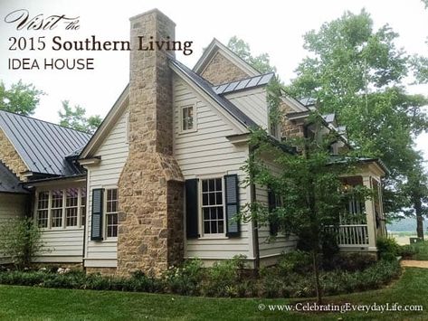 Southern Living Idea House 2024, Cozy Southern Home, Southern Bungalow, Lowcountry House Plans, Rambler House, Country Style Dining Room, Southern Living Idea House, House Architecture Styles, Farmhouse Architecture