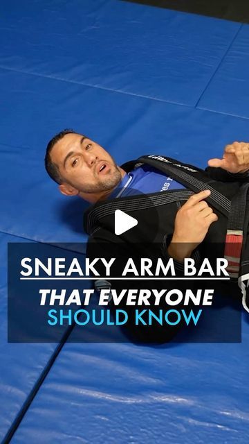 Matt Arroyo | Jiu Jitsu Tips on Instagram: "A sneaky Jiu Jitsu armbar that everyone should know! #jiujitsu #jiujitsutips #jiujitsulifestyle" Armbar Jiu Jitsu, Arm Bar Jiu Jitsu, Jiu Jitsu Motivation, Jiu Jitsu Videos, Combat Skills, Jiu Jitsu Techniques, Obstacle Course Races, Bjj Jiu Jitsu, Jiu Jitsu Training