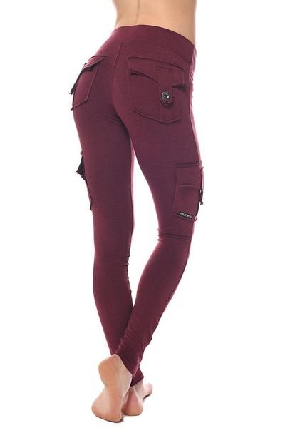 The Merlot Bamboo Pocket Legging 2.0 - This deep shade of burgundy perfectly highlights the raw edge detail and four buttoned pockets on the cargo style legging. publicmyth.com Chic Loungewear, Cargo Leggings, Sustainable Clothing Brands, Shoes Ideas, Cargo Style, Conscious Fashion, Athleisure Outfits, Loungewear Sets, Summer Clothing