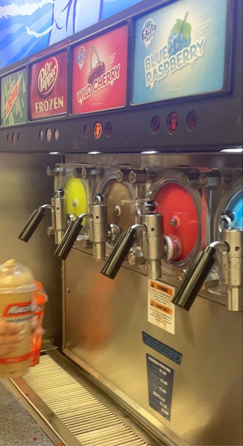 711 Slurpee Aesthetic, Gas Station Slushie, Slushies Aesthetic, Micalea Smeltzer, American Core, Slushie Machine, Scrolling Through Pinterest, Summer Vision, Minecraft Blocks