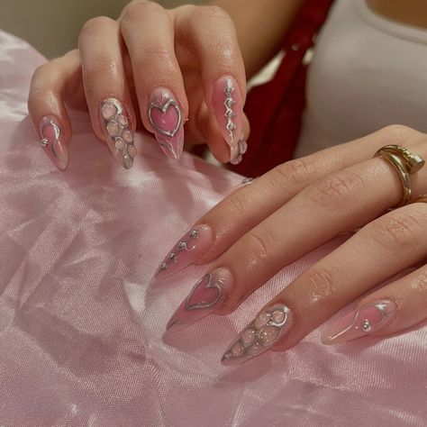 Girly techno vibes 💗✨🪩💖 . Book in BlO✨ . . . . #nails #nailartist #nailart #naildesigns #nailinspo #smallbusiness #smallartist #beginnernailtech #tallynailtech #tallahassee #fsu #famu #tsc #acrylicnails #edc #edcorlando #festivalfashion #festival #pink #pinknails #techno #alt Techno Nails, Techno Vibes, Edc Orlando, Nail Artist, Nail Tech, Festival Fashion, Pink Nails, Nail Inspo, Art Work