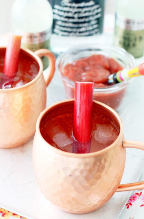 Fresh Summer Cocktails, Rhubarb Butter, Moscow Mules, Moscow Mule Recipe, Rhubarb Desserts, Mule Recipe, Homemade Cocktails, Recipe For Mom, Ginger Beer