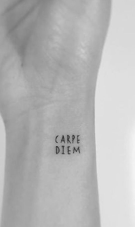 Carpe Diem | #tattoo #tattooideas #tattooideasfemale #tattooideasformen Carpe Diem Minimalist Tattoo, Minimalist Tattoo Writing, Tattoo Ideas Carpe Diem, Seek First Tattoo, Cute Minimalistic Tattoos, Every Second Counts Tattoo, Small Sentence Tattoo, Minimalist Tattoo Words, Carpe Diem Tattoo Fonts