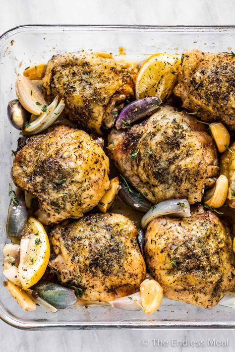 Herb De Provence Recipe, Herbs De Provence Chicken, Crispy Chicken Thighs, Recipe Using Chicken, Sheet Pan Dinners Chicken, Roasted Chicken Thighs, Herbs De Provence, Baked Chicken Thighs, French Cooking