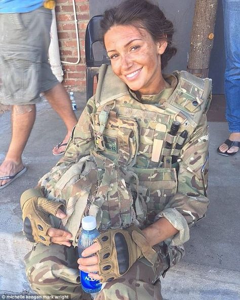 Bring it on! Michelle said she will be away for three months, before returning to the UK i... Michelle Keegan, Army Women, Army Life, Military Girl, Service Women, Female Soldier, Army Girl, Girls Uniforms, British Army