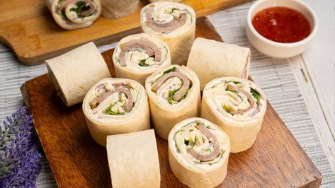 Sandwich Roll Ups, Roast Beef Roll Ups, Turkey Roll, Ham Slices, Sloppy Joe Recipe Easy, Sloppy Joes Sandwich, Turkey Roll Ups, Sloppy Joes Easy, Rolled Sandwiches