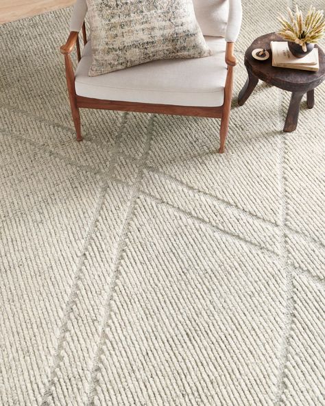 GWY-03 AL IVORY / SILVER | Loloi Rugs Amber Lewis X Loloi, Catalogue Inspiration, Amber Lewis, Taupe Rug, Organic Lines, Loloi Rugs, Amber Interiors, Moroccan Area Rug, Silver Rug