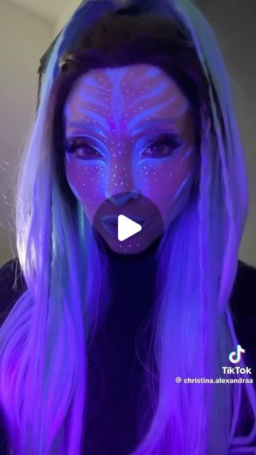 Mehron Makeup on Instagram: "hidden Avatar makeup using our Paradise FX Neon UV Glow in the shade Dark Matter is perfection 😍🩻🩵 @christina.alexandraa is a trendsetter with this paint! 🫶🏻" Uv Glow Makeup, Glow In Dark Makeup, Glow In The Dark Halloween Makeup, Neon Rave Makeup, Glow In The Dark Face Paint, Dark Halloween Makeup, Glow In The Dark Makeup, Black Light Makeup, Uv Face Paint