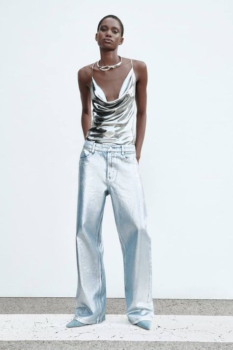 Metallic Fashion, Zara Store, Denim Party, Disco Glam, Reworked Denim, Spring Denim, Summer Party Outfit, Metallic Jeans, 2025 Fashion