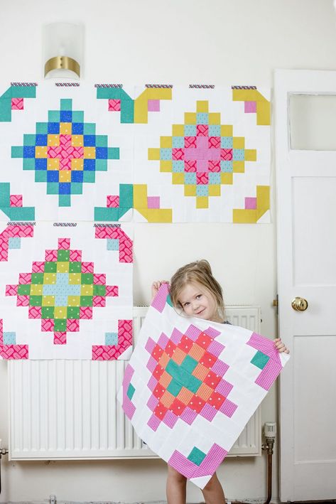 Quilts Designs, Beginner Sewing Projects, Granny Square Quilt, Quilt Modernen, Classic Quilts, Single Moms, Cozy Quilts, Beginner Sewing, Quilt Projects