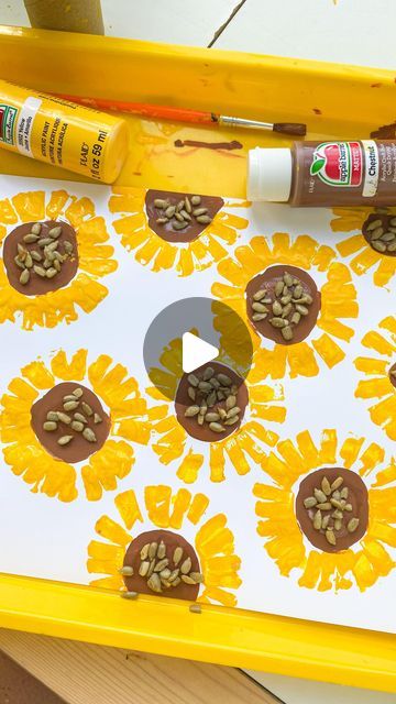 Sunflower Prints, Sunflower Craft, Sunflower Paper, Sunflower Crafts, Paper Sunflowers, Fun Fall Crafts, Pretty Crafts, Learning Toys For Toddlers, Easy Fall Crafts