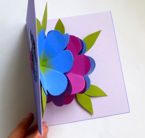 40 Creative Pop-up Card Designs For Every Occasion - Bored Art Pop Up Flower, Pop Up Flower Cards, Diy Pop Up Cards, Tarjetas Pop Up, Teachers Day Card, Paper Things, Teacher Cards, Diy Craft Tutorials, Flower Card