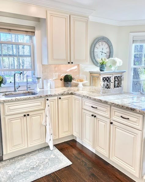 Cream And Grey Kitchen, Cream Colored Kitchen Cabinets, Off White Kitchen Cabinets, Beige Kitchen Cabinets, Antique White Kitchen Cabinets, Cream Kitchen Cabinets, Antique White Cabinets, Off White Cabinets, Antique White Kitchen