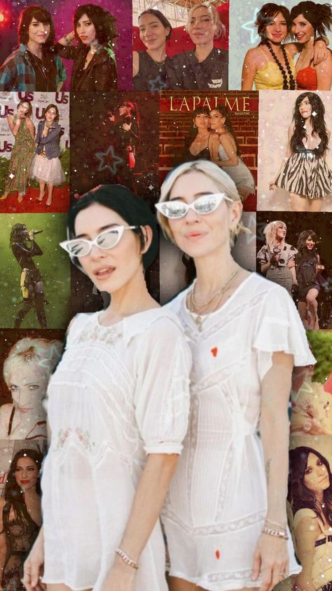 The Veronicas lisa Origliasso and Jessica Origliasso #theveronicas #lisaorigliasso #jessicaorigliasso #origliasso #band #pop #duo #rock #twins #emo#rockstar #singer #2000s #2000snostalgia #2000saesthetics #2000style #2000core #mtv #queen#iconic #iconicduos #songs #lyrics #life #performance #best #1 #instagram #fyp #punk #music #wallpaper #photos Jessica Origliasso, Emo Rockstar, Lisa Origliasso, The Veronicas, 2000 Fashion, 2000s Nostalgia, Wallpaper Photos, Punk Music, Songs Lyrics