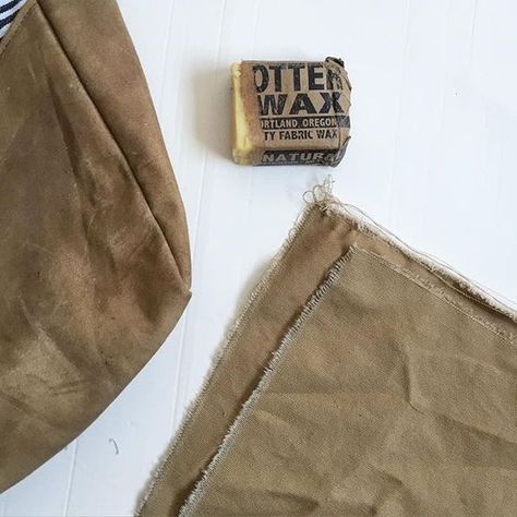 Waxed Canvas Diy, Vintage Canvas Bags, Canvas Bag Diy, Wax Canvas, Waxed Canvas Bag, Diy Wax, Canvas Pants, Sewing Bags, The One Where