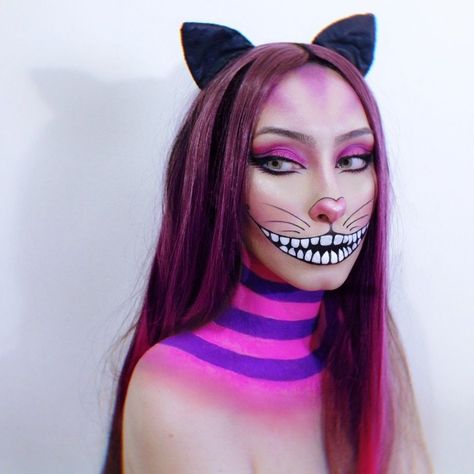 Alice In Wonderland Cheshire Cat Makeup, Cat From Alice In Wonderland Makeup, Cheshire Cat Costume Makeup, Alice In Wonderland Cat Makeup, Chester Cat Makeup, Cheshire Cat Halloween Makeup, Cheshire Cat Makeup Easy, Alice In Wonderland Cat Costume, Easy Alice In Wonderland Costume