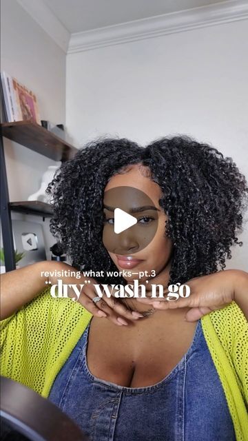 Rayna | happycurlhappygirl on Instagram: "there’s no rules to hair. cus is it a no water wash n’ go? dry n’ go? dry wash n’ go? …girl whatever lol. i believe in doing what works for you and yours. also, don’t come for me for revisiting wetline please 🥲 it was used bc familiarity. anyway, revisiting what works series — pt 3 showed me that mousse will always work way better for me on dry hair. 

#drywashngo #washngo #naturalhair #washday" Wash And Go Styles Natural, Wash N Go Hairstyles, Wash N Go, Go Girl, Wash And Go, No Rules, Natural Haircare, No Heat, Dry Hair