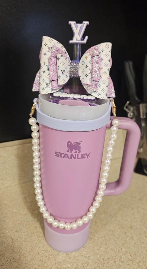 Ugly Stanley Cup, Stanley Decorated, Stanley Decorations, Pretty Stanley Cups, Pink Stanley Cup Aesthetic, Stanley Cup Aesthetic Decorated, Stanley Ideas, Blinged Out Stanley Cup, Bling Stanley Tumbler