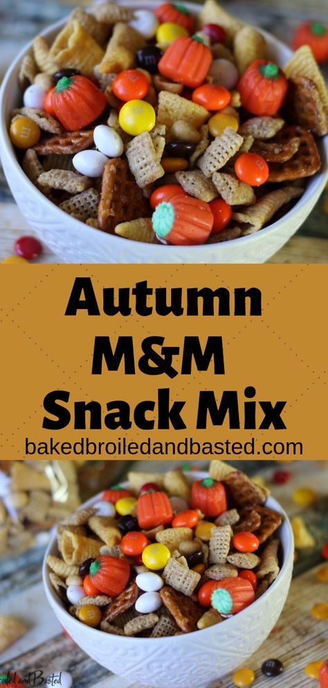 Fall Snack Mixes, Drink Recipe Book, Chex Mix Recipes, Fall Snacks, Snack Mix Recipes, Holiday Snacks, Chex Mix, Snack Mix, Trail Mix