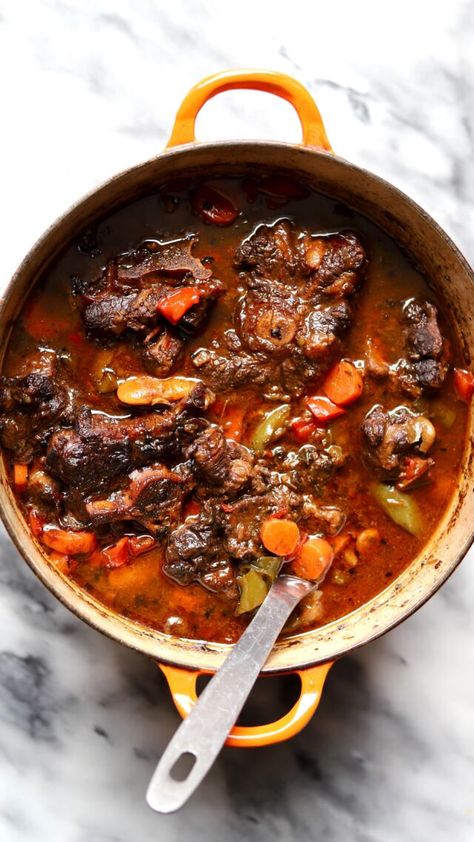 Jamaican Short Ribs, Jamaican Short Ribs Recipe, Jerk Short Ribs, Short Ribs Soup, Short Rib Soup, Simple Coleslaw, Short Rib Stew, Vegan Ribs, Caribbean Dishes