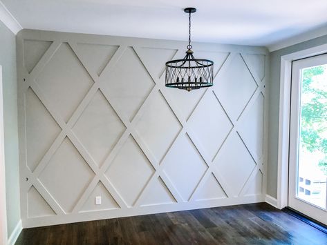 Diamond pattern - breakfast area accent wall Entrance Walls Ideas, Decor On Accent Wall, Accent Wall In Toilet Room, Lattice Accent Wall Ideas, Feature Wall With Trim, Dinning Room Feature Wall Modern, Modern Wall Paneling Wallpaper, Wall Moulding Accent Wall, Feature Wall Family Room