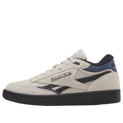 Reebok Club C Mid Ii Revenge Vintage 'Cream Blue' 100034039 Womens Rebook Shoes, Non Basic Shoes, Street Wear Shoes Men, Toronto Fits, Reebok Aesthetic, Reebok Shoes Outfit, Types Of Shoes Men, Rebook Shoes, Street Wear Shoes