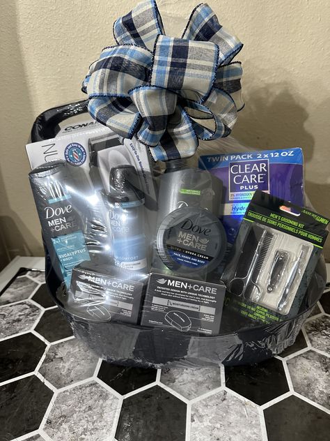 Fathers Day Baskets Ideas For Men, Men’s Gift Basket Ideas Diy, Male Gift Basket Ideas, Mens Gift Basket Ideas, Rodeo Baby Shower, Tricky Tray, Bath Gift Basket, Rodeo Baby, Fathers Day Gift Basket