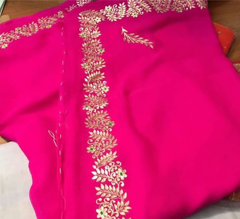 Pure ciffon saree with aari work Gotta Patti Work Embroidery, Rajput Saree, Gotapatti Work, Gotta Patti Work, Handmade Saree, Rajasthani Bride, Kurti Sleeves, Bandhani Sarees, Gota Patti Saree