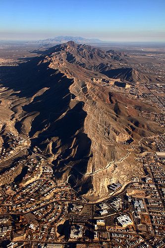 Franklin Mountains Aerial View of El Paso, Texas, via Flickr. I wish I knew who took this pic. I would love to give them credit Only In Texas, Texas Places, Texas Towns, Texas Girl, West Texas, Texas Travel, Usa Travel Destinations, Big City, Beautiful Mountains