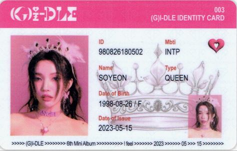 Photo Card Scan, Soyeon Gidle, G-idle Soyeon, G-idle Yuqi, Album Diy, Iphone App Layout, Cake Card, Pop Photos, Graphic Design Fun