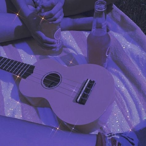 Purple Guitar Aesthetic Wallpaper, Janet Core, Violet Widget, Purple Music Aesthetic, Lilac Collage, Wallpaper Guitar, Music Themed Bedroom, Purple Music, Purple Guitar