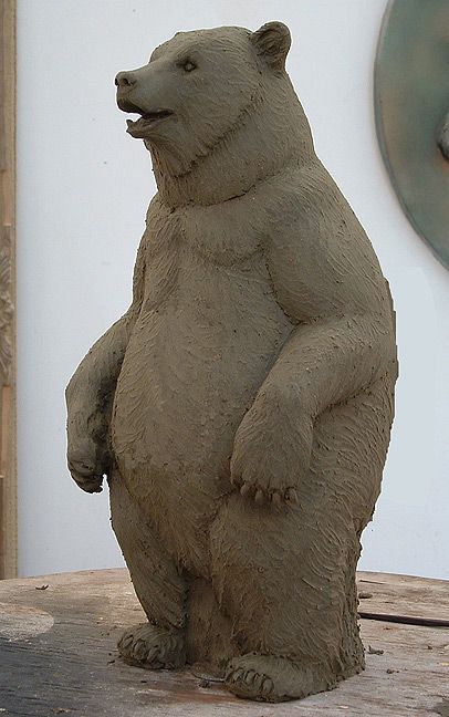 Clay Bear, Pottery Animals, Bear Sculptures, Tanah Liat, Bear Carving, Sand Sculptures, Clay Animals, Ceramic Animals, Pottery Sculpture