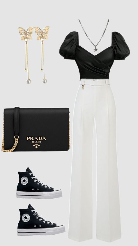 #pradaoutfits #oufits #blackandwhite #oufitaesthetic #oufitinspo #oufitideas #oufit #casual #aesthetic #prada #black Prada Clothes Women, Prada Outfits Women, Aesthetic Prada, Prada Outfits, Prada Clothes, Prada Fashion, Fashion Capsule Wardrobe, Everyday Fashion Outfits, Korean Fashion Dress