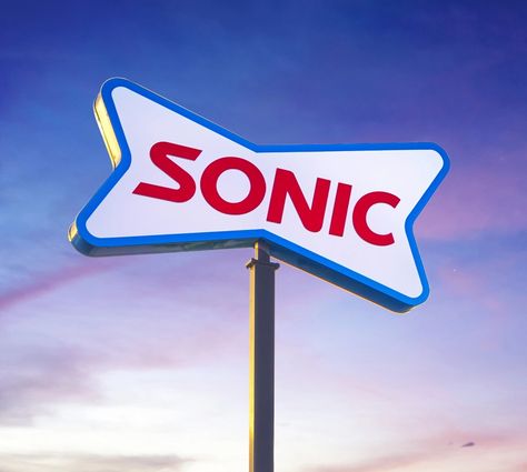 Sonic Drive-In – Brand Identity & Restaurant Design | ChangeUp Sonic Restaurant Aesthetic, Sonic Drive In Aesthetic, Annie Core, Sonic Restaurant, Pylon Signage, Logo Visual Identity, Restaurant Experience, Sonic Drive In, Hand Drawn Logo Design